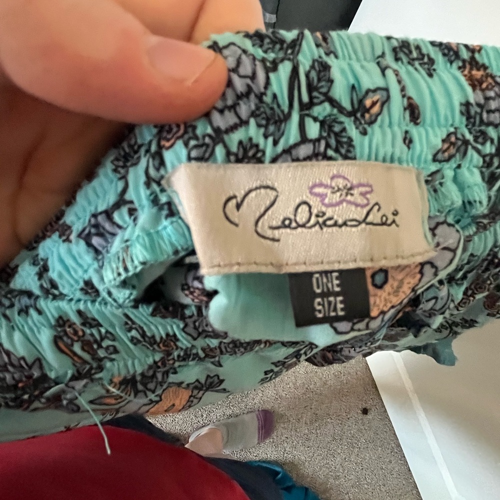 Skirt - Picture 3 of 3